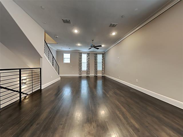 Photo - 3200 Ross Ave Unit 17