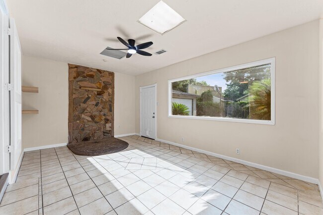 Photo - 1505 Gladiola Ave