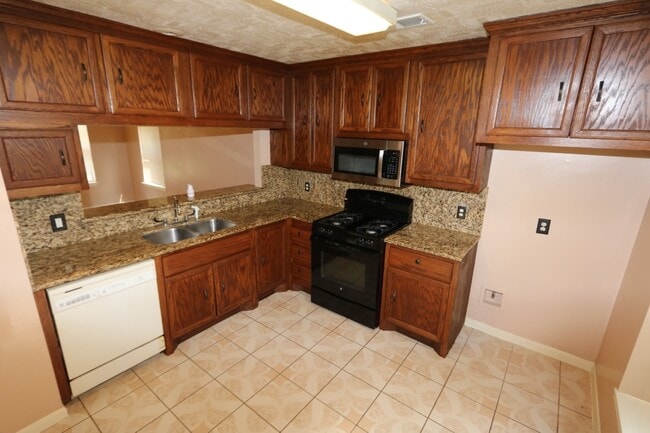 Photo - 20514 Red Sun Dr