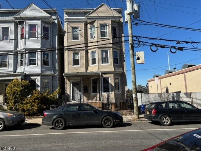 Photo - 159 S 11th St Condo