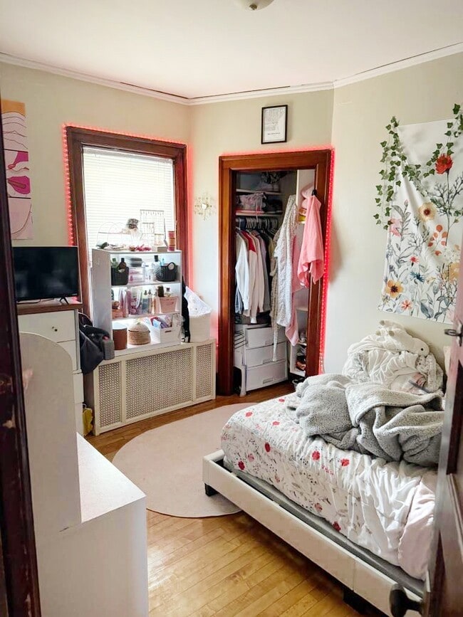 Photo - 2917 N Frederick Ave Unit 2017 Frederick Ave