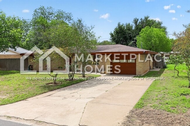 Photo - 1209 Harvey St