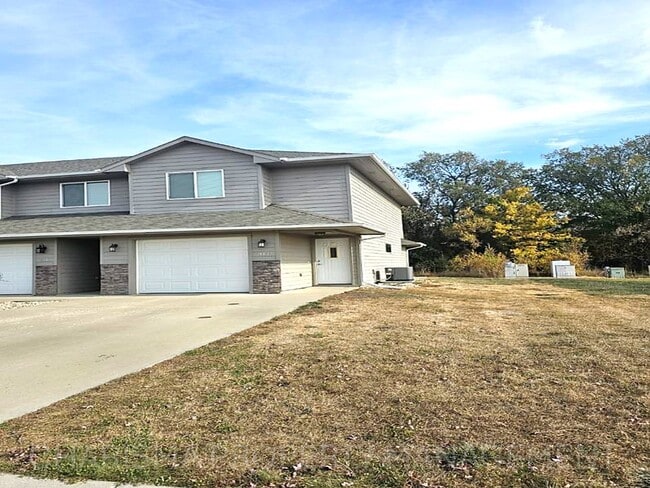 Photo - 314 Macey Ave Townhome