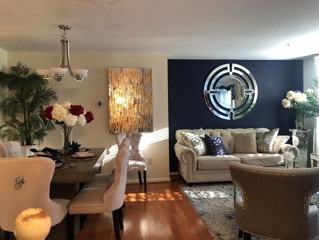6843 Jade Ct Unit 2