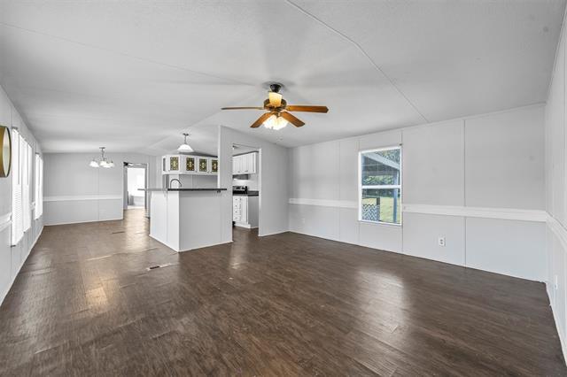 Photo - 1905 Halsell St