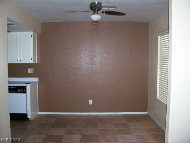Photo - 2204 Silver Pine Dr