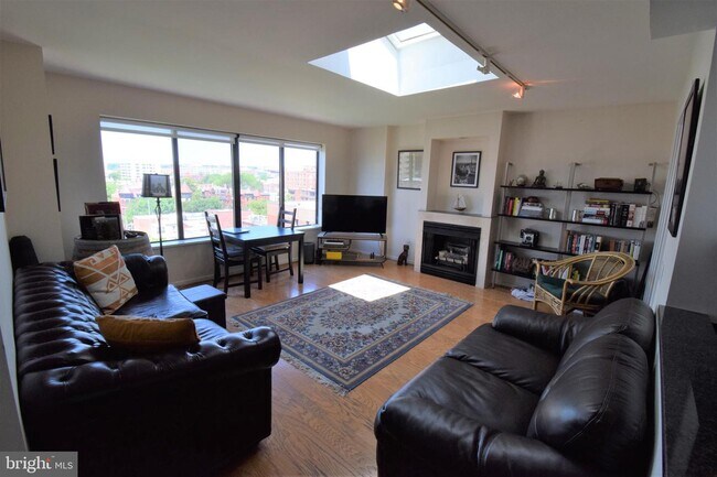 Photo - 1520 16th St NW Apartment Unit 804