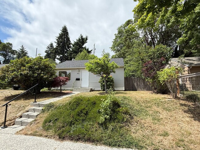 Photo - 9823 31st Ave SW