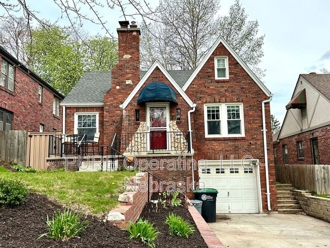 Photo - 5120 Franklin St