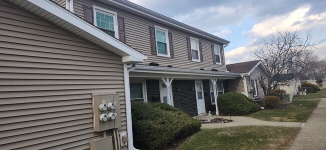 Building Photo - 1309 Kingsbury Dr Rental