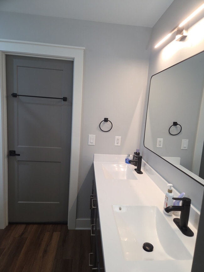 Photo - 7106 James Madison Way