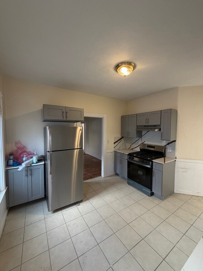 Photo - 17 Cushman Rd