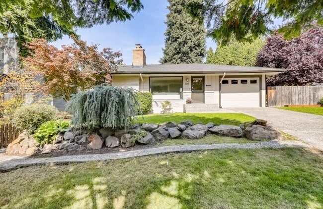 Photo - 3Bd/1.75Ba Seattle House