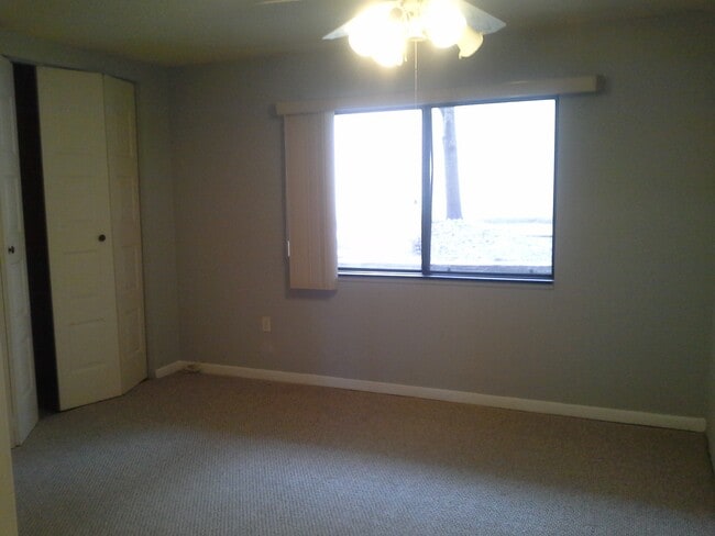 Photo - 404 Bay Village Dr Unit Bay Village Dr Bldg. 4