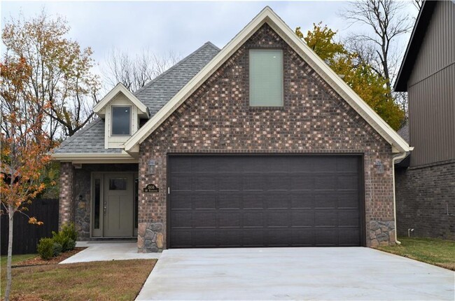 Building Photo - 1806 SW Riverstone Rd Rental