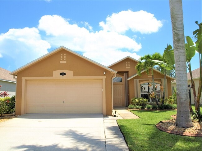 Building Photo - 1281 Berryhill Dr Rental