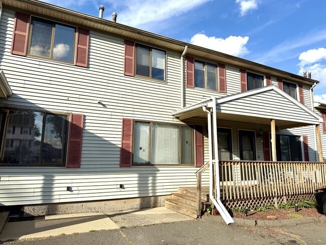 Building Photo - 151 Newington Ave Unit 7B