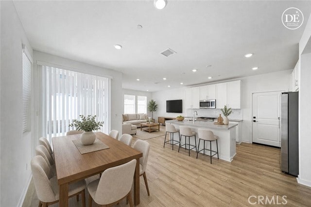 4041 Pomelo Dr