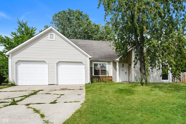 Photo - 6854 Scotia Ct House