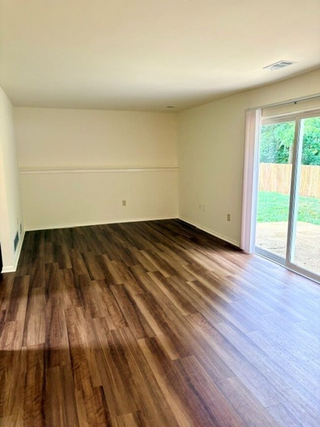 Photo - 3 Bedroom Townhouse in Arnold
