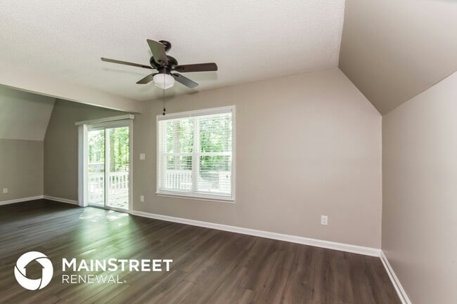 Photo - 8009 Beacon Hills Rd