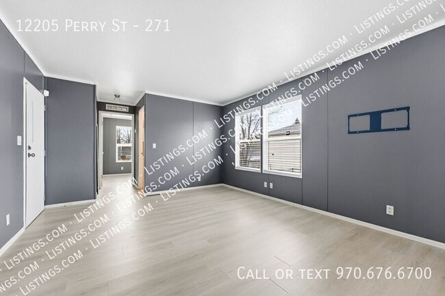 Photo - 12205 Perry St