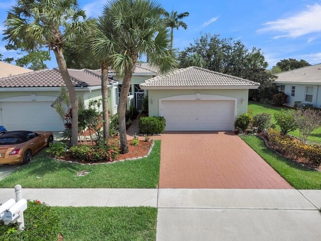 Building Photo - 10664 Royal Caribbean Cir Rental