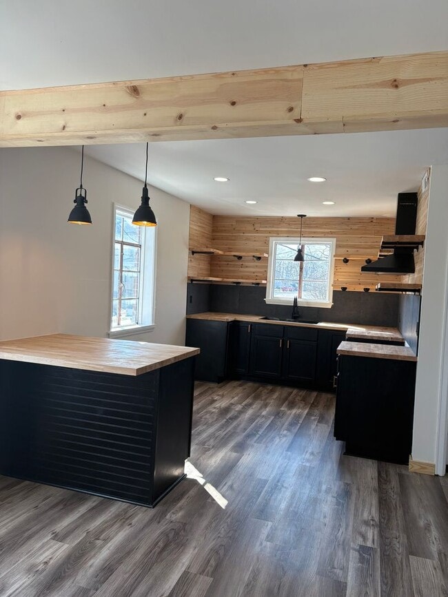 Photo - 502 W Lexington Ave Unit 502 W. Lexington Avenue #1