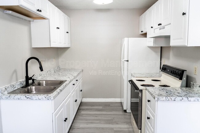 Photo - 129 Hillcrest Dr Unit 9