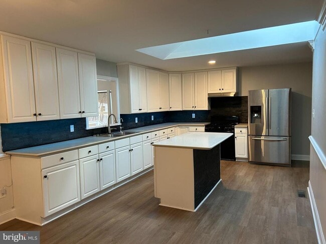 Photo - 136 Cedar Knoll Rd