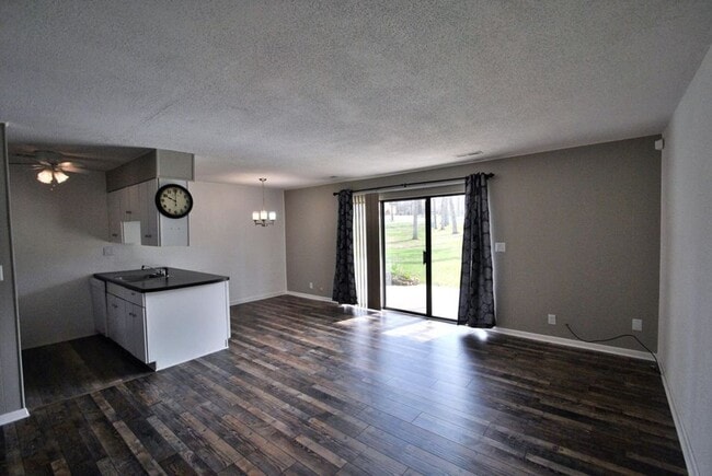 Photo - Cozy and Updated!