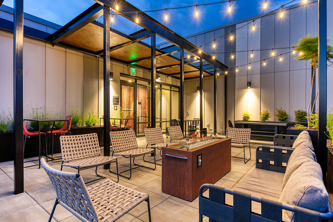 Photo - Huxley Apartments