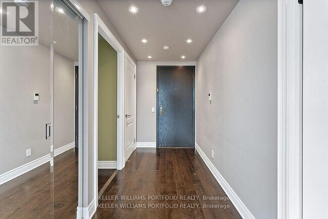 Photo - 2 Clairtrell Rd Unit 1210