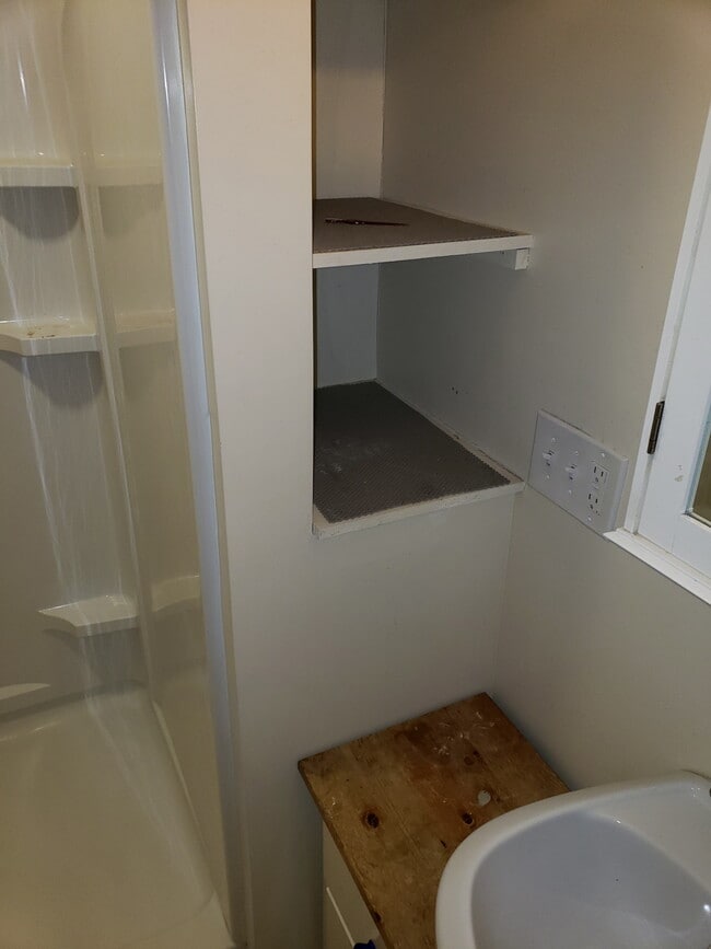 Photo - 70 East St Unit B