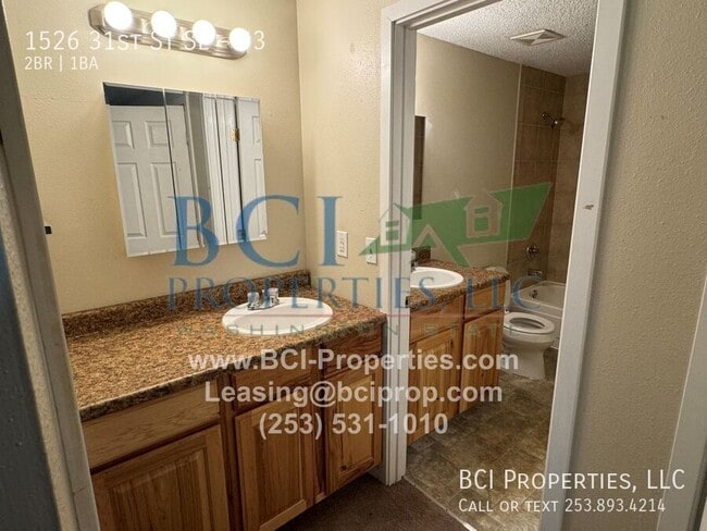 Photo - 1526 31st St SE Unit #3