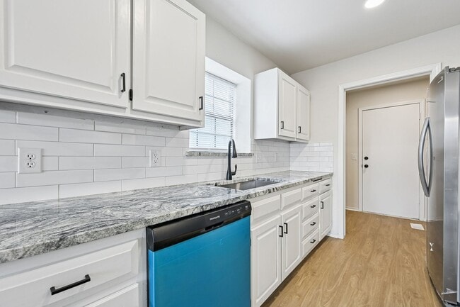 Photo - Newly Renovated Broken Arrow Beaut! Available for Immediate Move In!