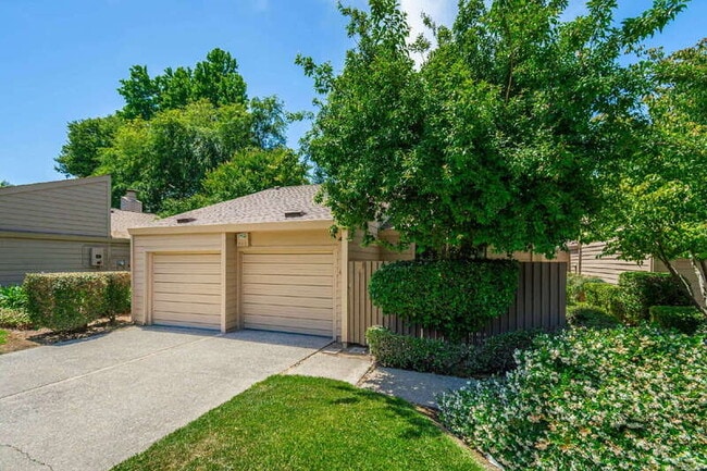 Photo - 478 Hartnell Pl