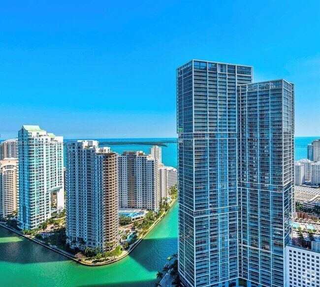 Building Photo - 200 Biscayne Blvd Way Unit 3306 Rental