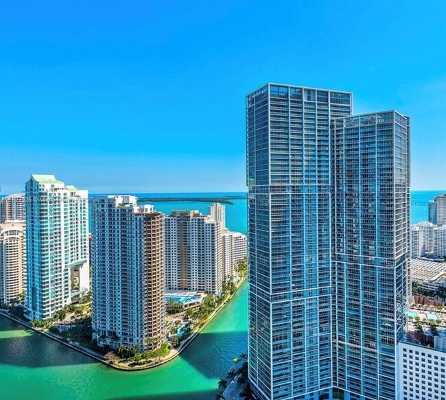 Photo - 200 Biscayne Blvd Way Unidad 3306 Rental