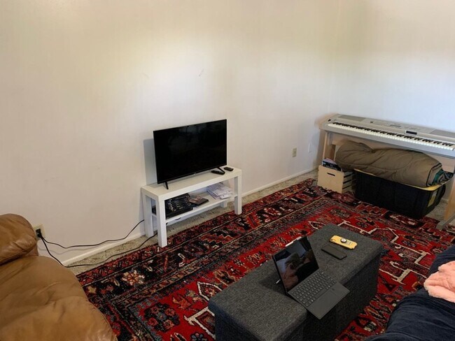 Photo - 1B/1B Pet Friendly Apartment South of BYU Unit 223