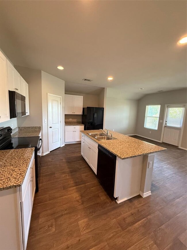 Photo - 13105 Brahmin Dr