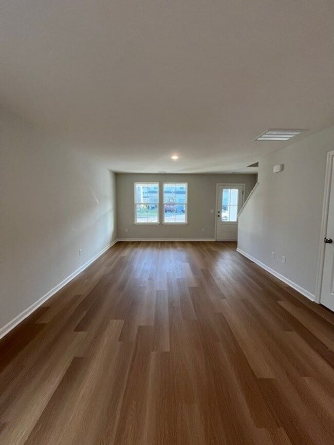 Photo - 5086 Northstar Dr