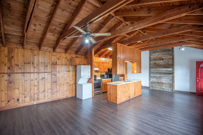 Photo - 207 Doe Meadows Dr