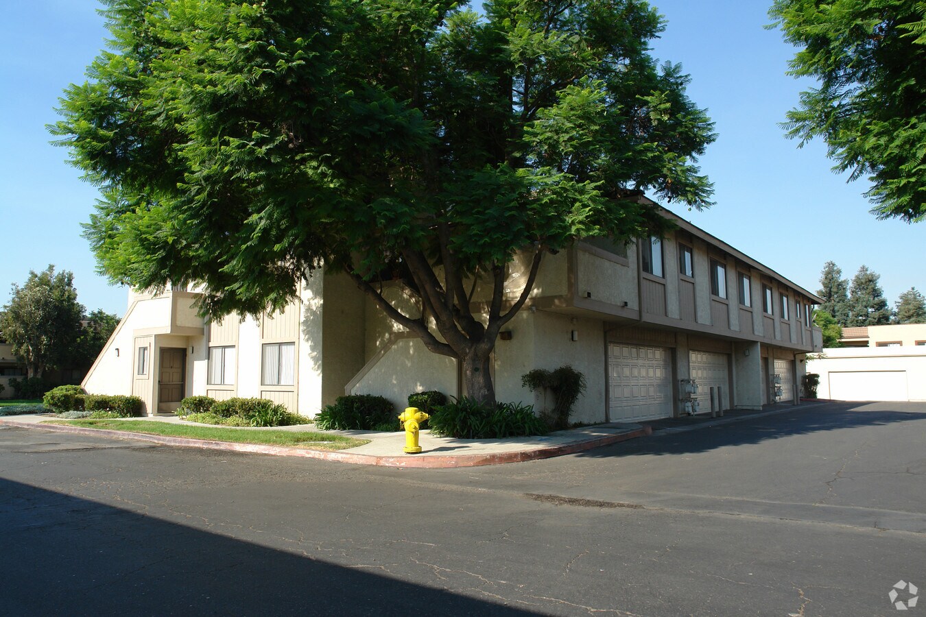 Photo - Regal Park Apartments