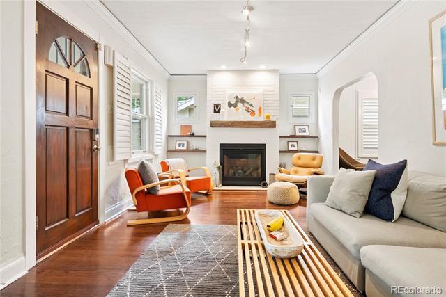 Photo - 825 S Gaylord St