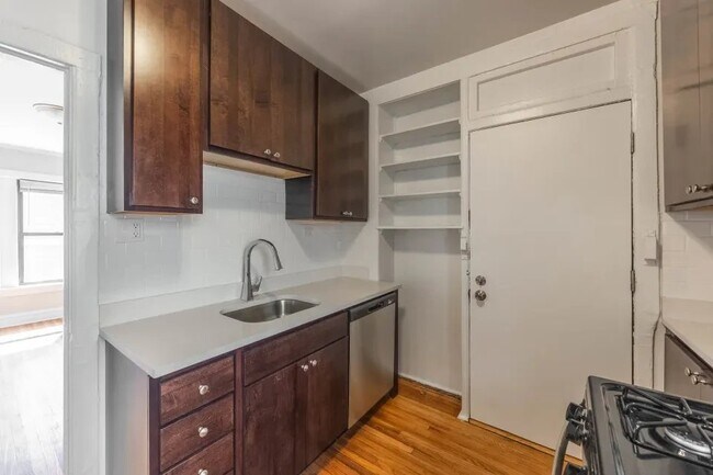 Photo - 2714 N Spaulding Ave Unit 2714 North Spaulding Aven