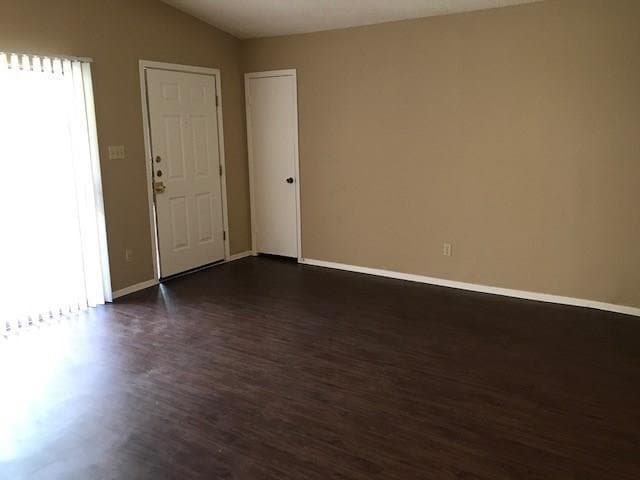 Photo - 806 Sirocco Dr