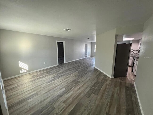 Photo - 6498 Amory St