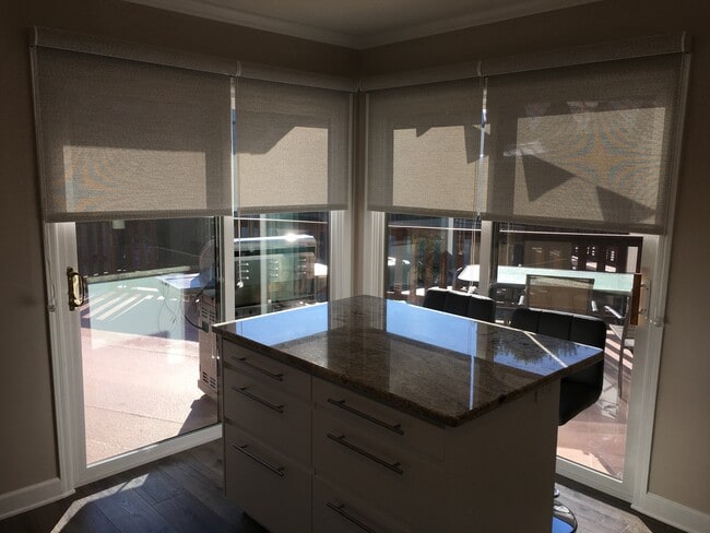 Kitchen island, doors, deck - 130 Diamond Ln