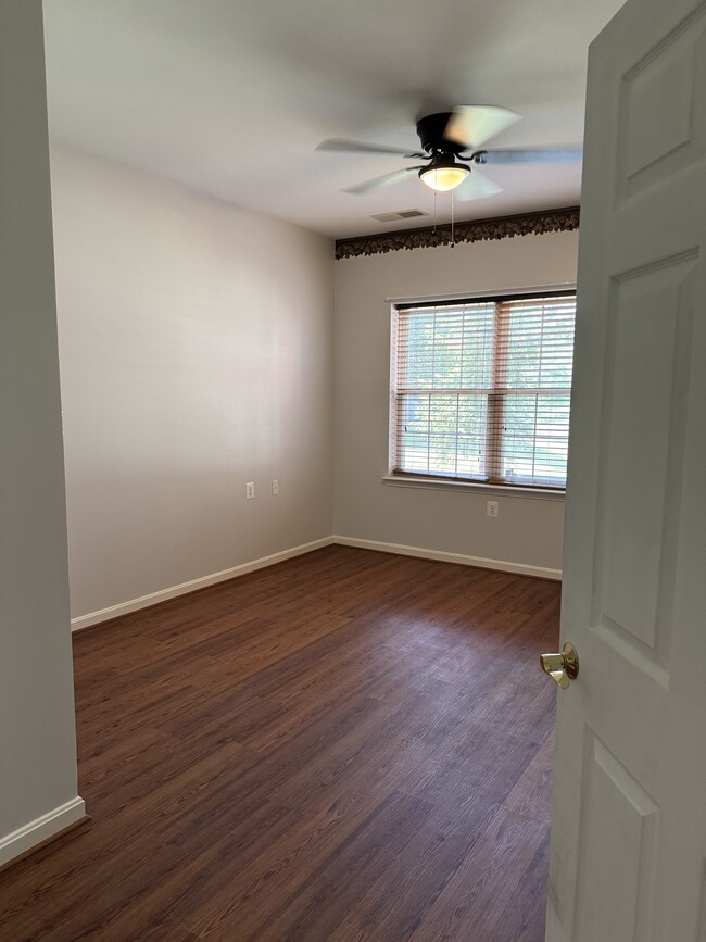 1st bedroom - 14040 New Acadia Ln Unit Cameron Grove